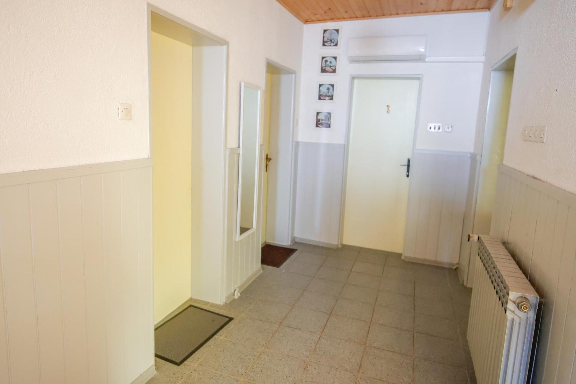 Apartman Marta I Soba Maja Gradiste Exteriér fotografie